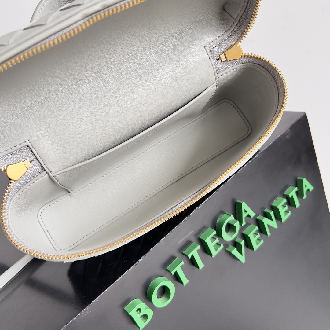 Bottega Veneta Cosmetic Bags